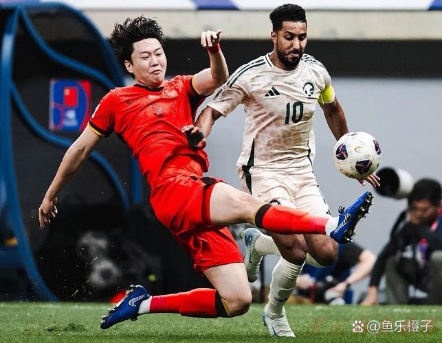 开云体育：中国队1：2负于沙特 18强赛遭遇两连败